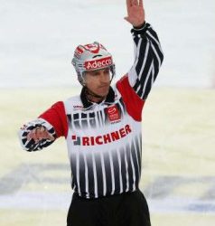 Chi non si sente preso per il culo alzi la mano